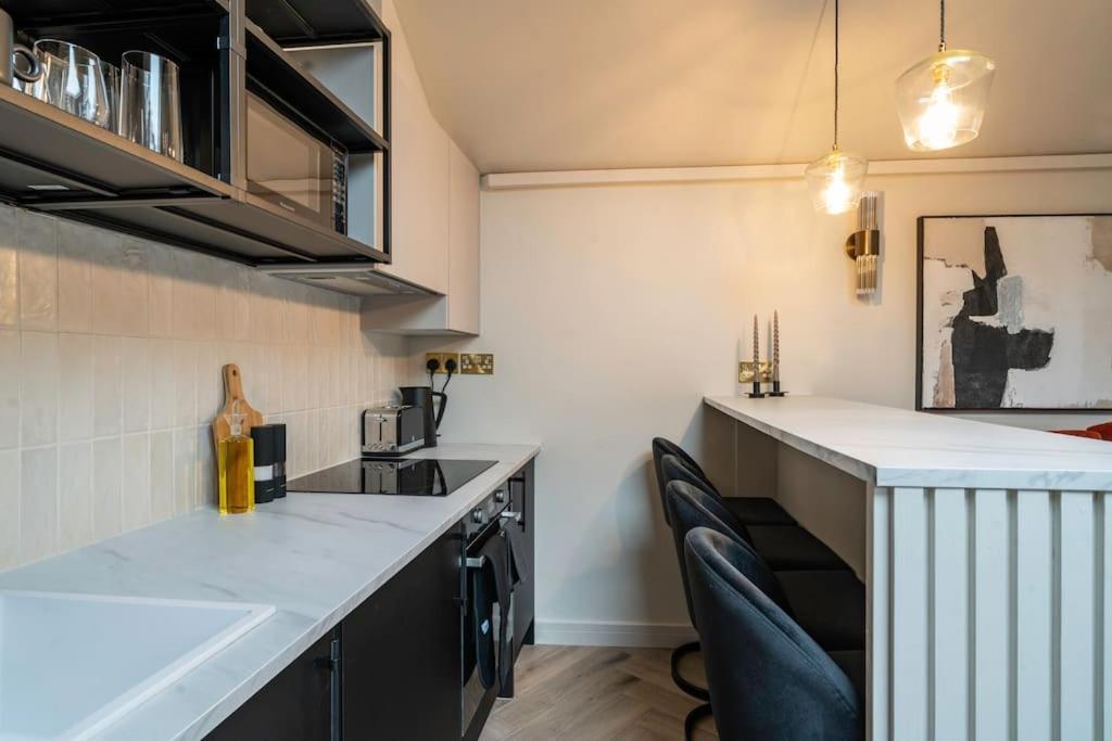 Chic Cotswold Tiny Home - Oddity House Blockley Bagian luar foto